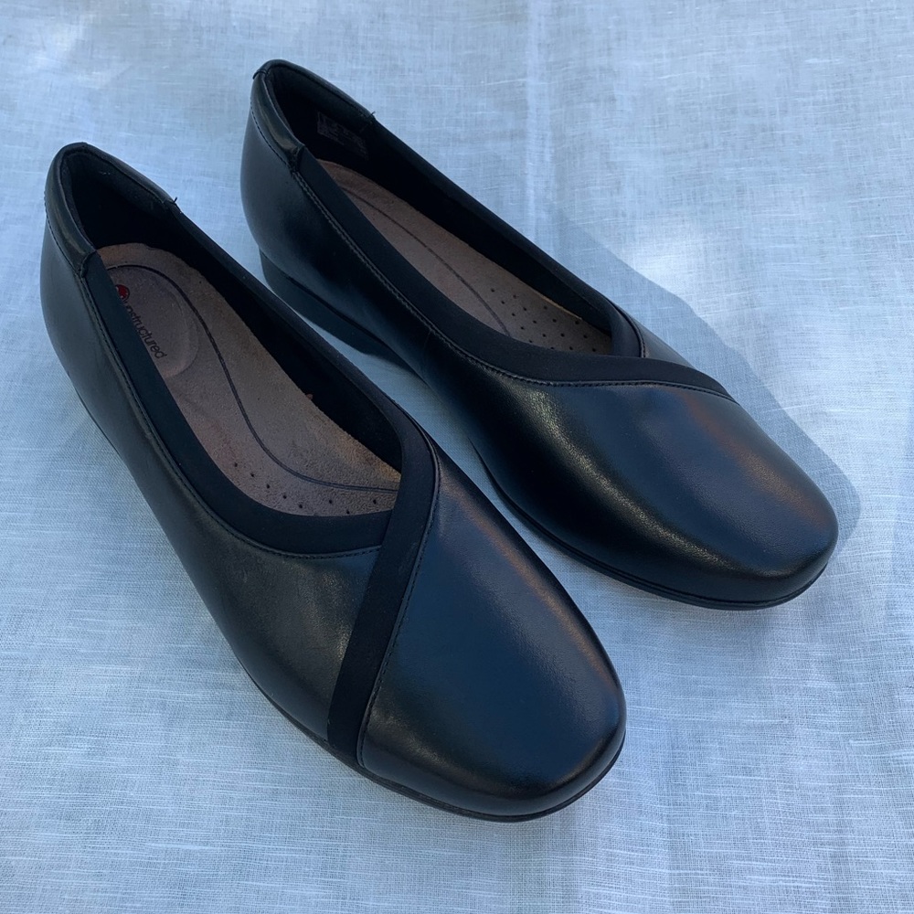 Clarks Un Darcey Ease Shoe